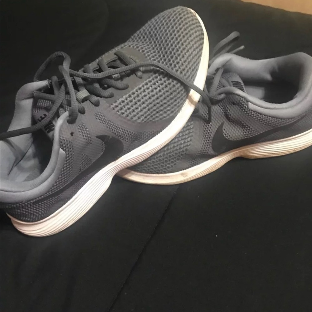 Nike men’s shoe